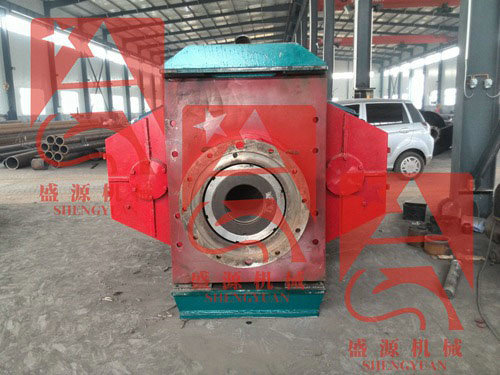 670動(dòng)力頭正面